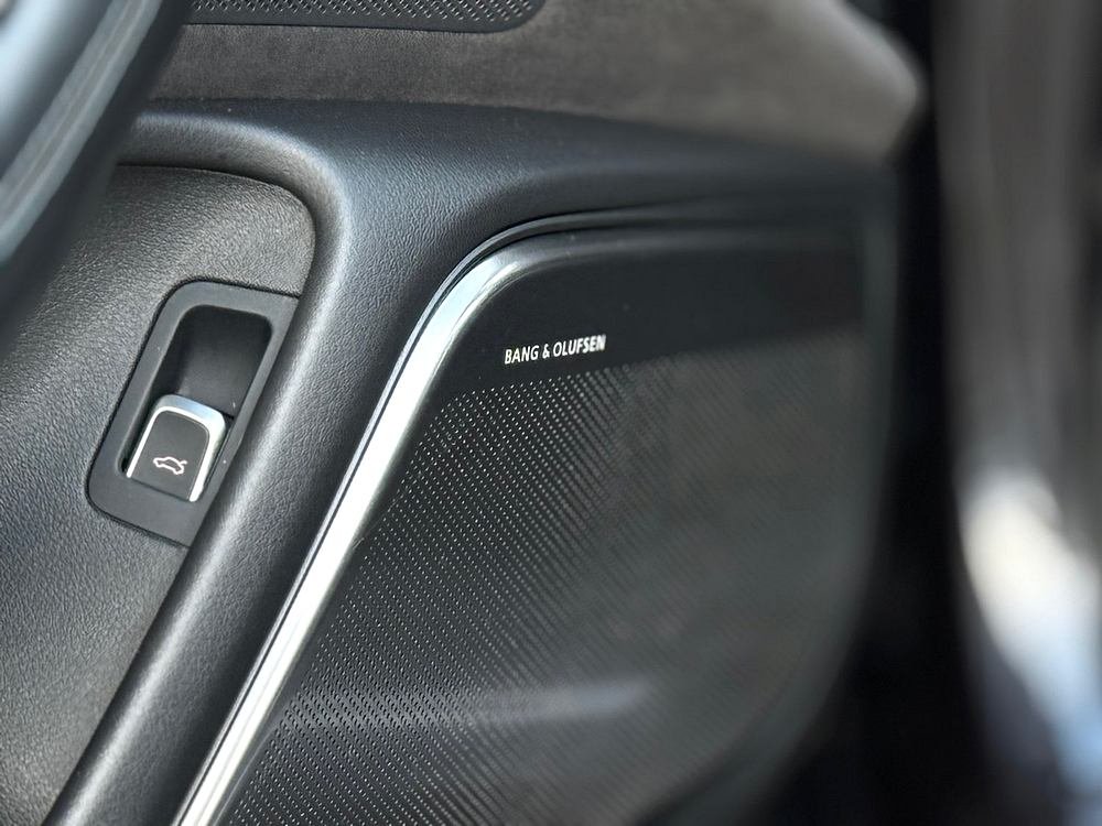 Audi RS6 - Photo 17