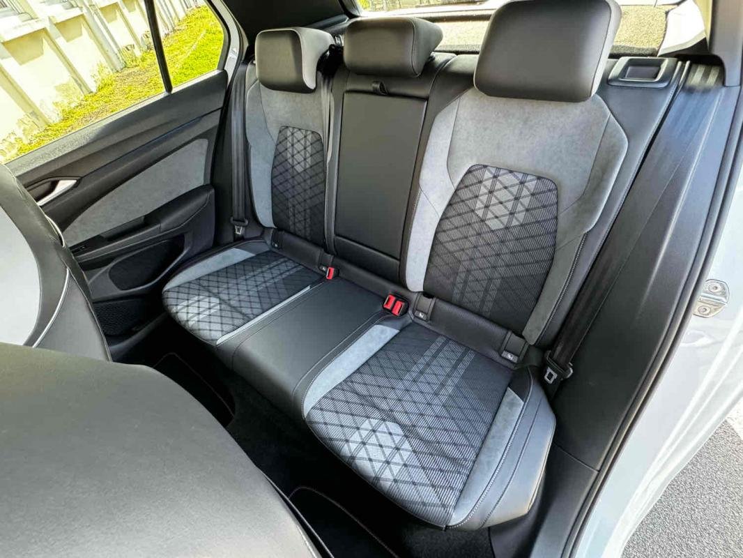 Volkswagen Golf - Photo 12