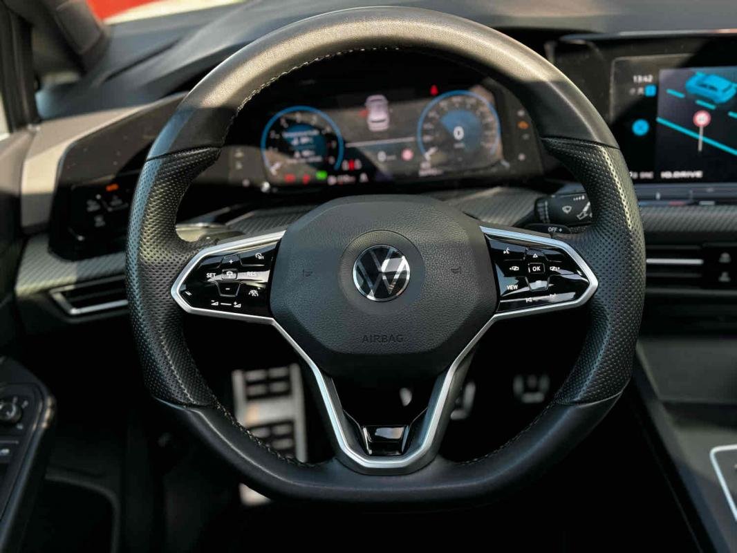 Volkswagen Golf - Photo 14