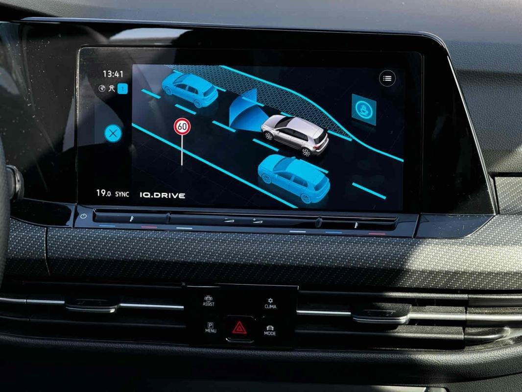 Volkswagen Golf - Photo 17