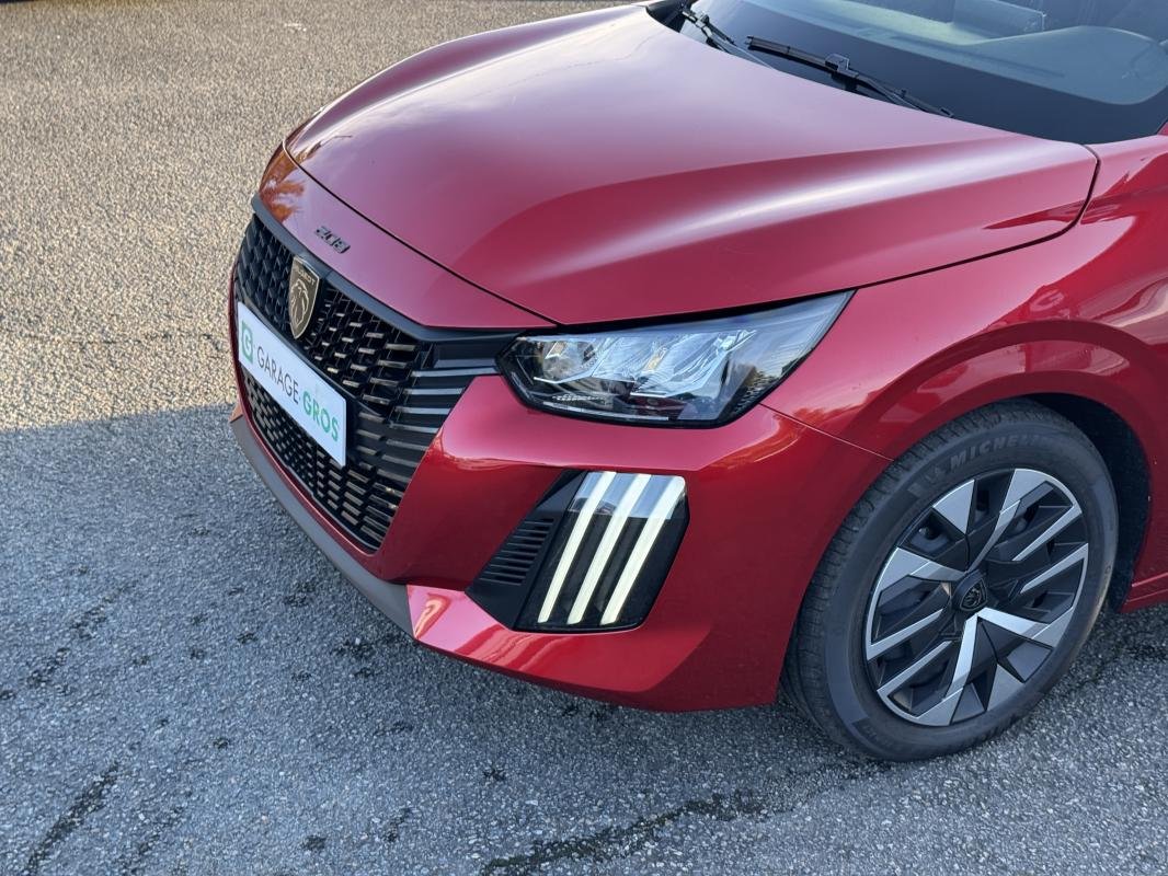 Peugeot 208 - Photo 25