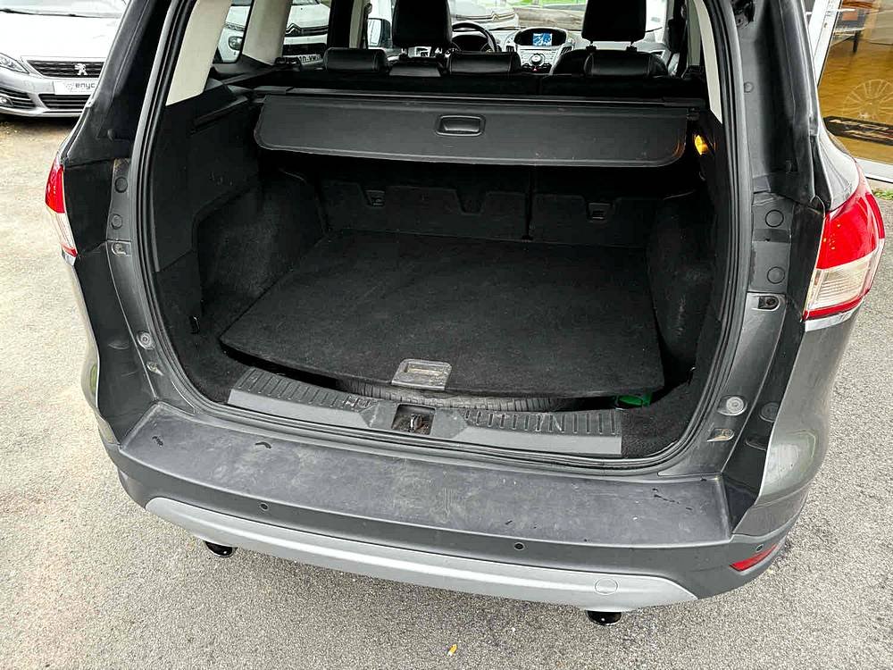 Ford Kuga - Photo 19
