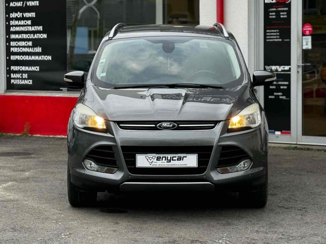 Ford Kuga - Photo 2