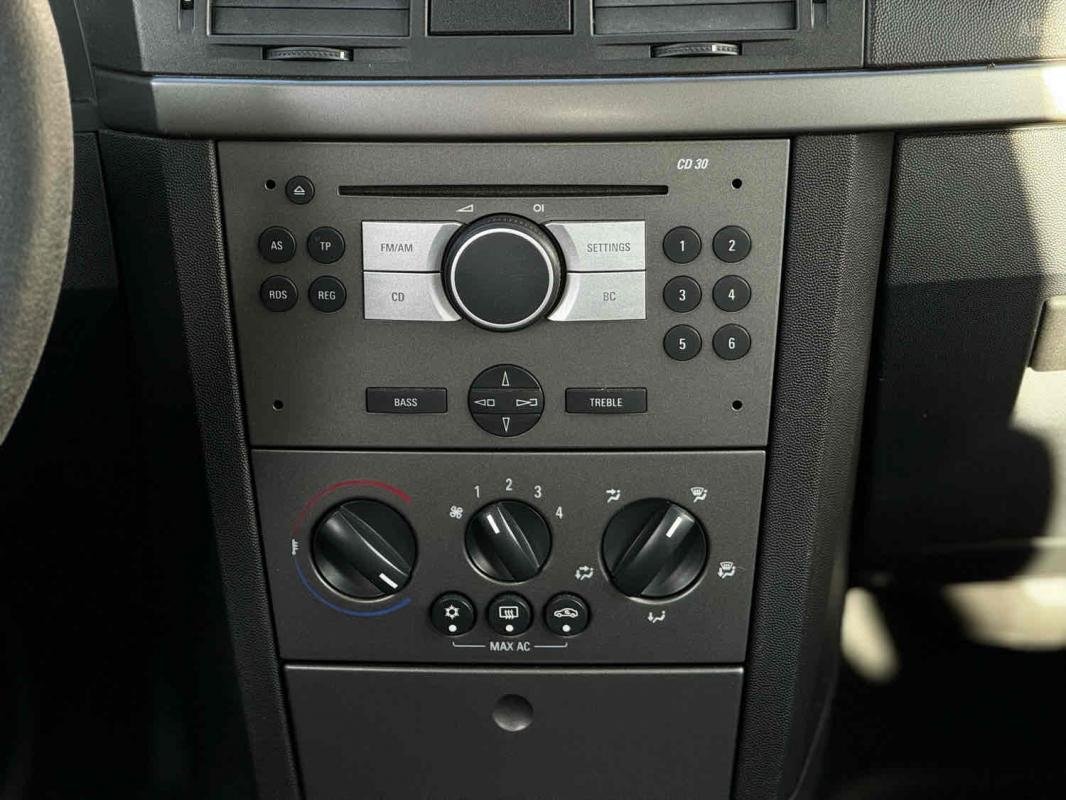 Opel Meriva - Photo 13
