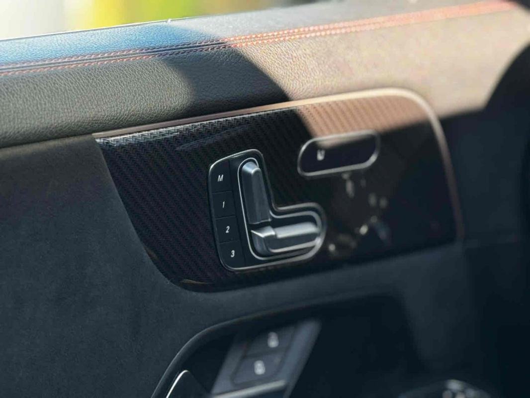 Mercedes Gla - Photo 16