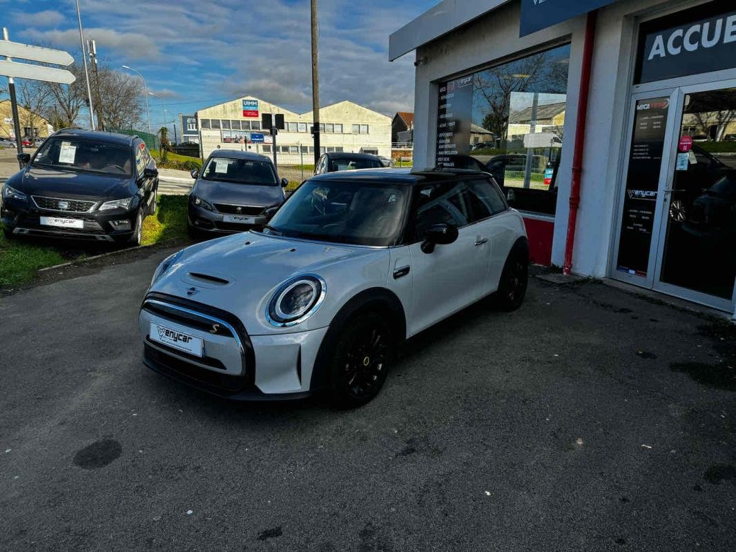 Mini Cooper - Photo 3