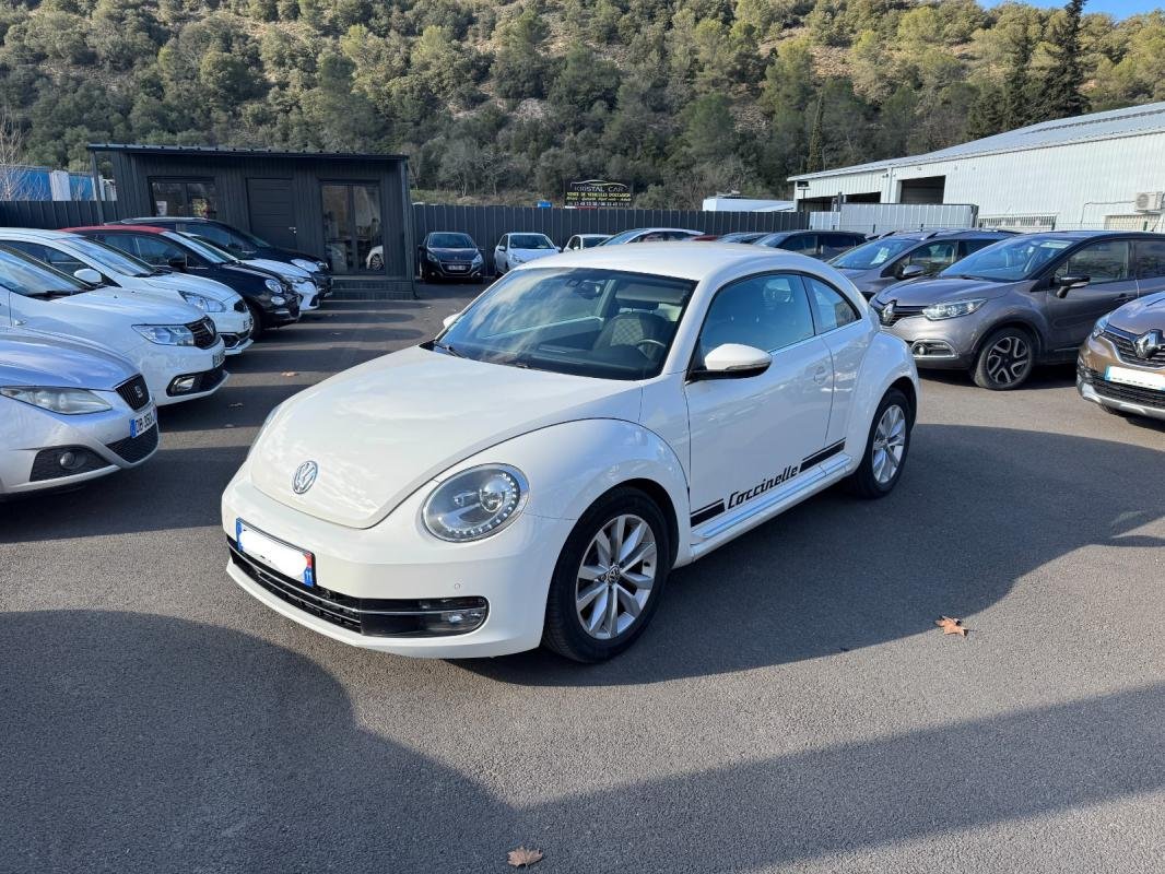 Volkswagen New Beetle - Photo 1