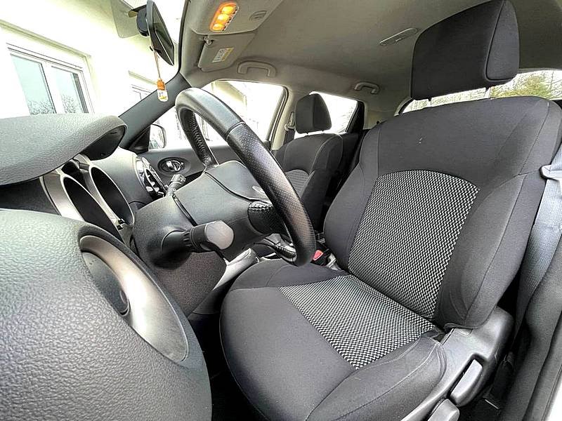 Nissan Juke - Photo 11