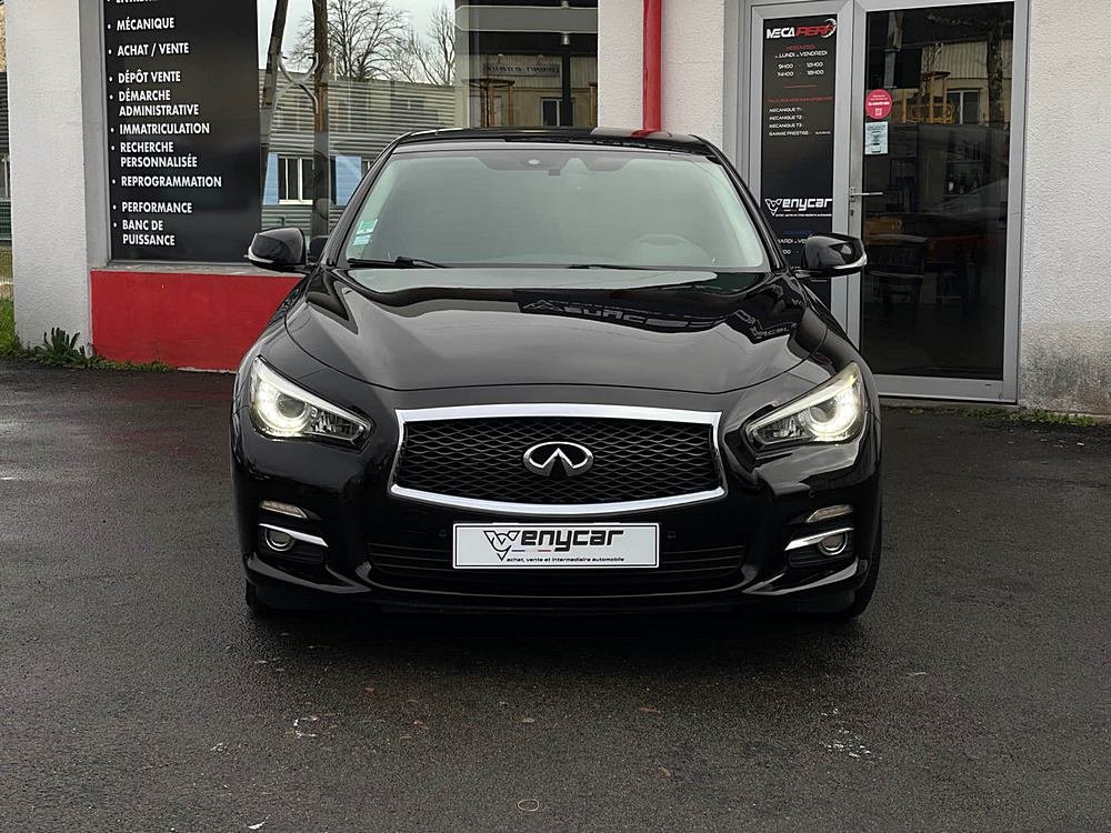 Infiniti Q50 - Photo 2