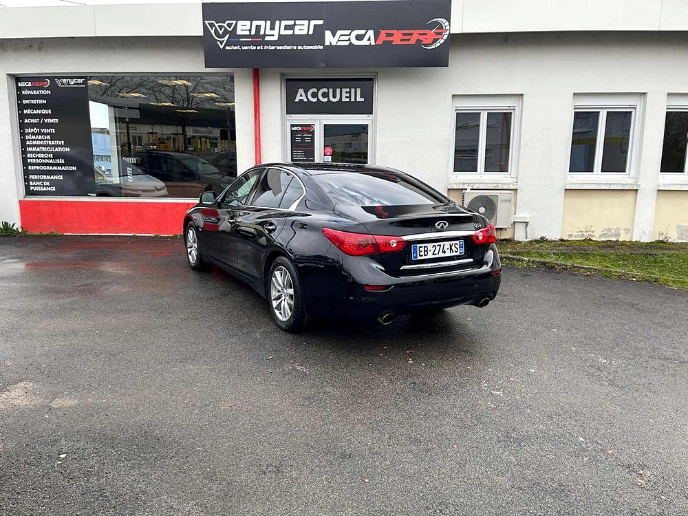 Infiniti Q50 - Photo 6