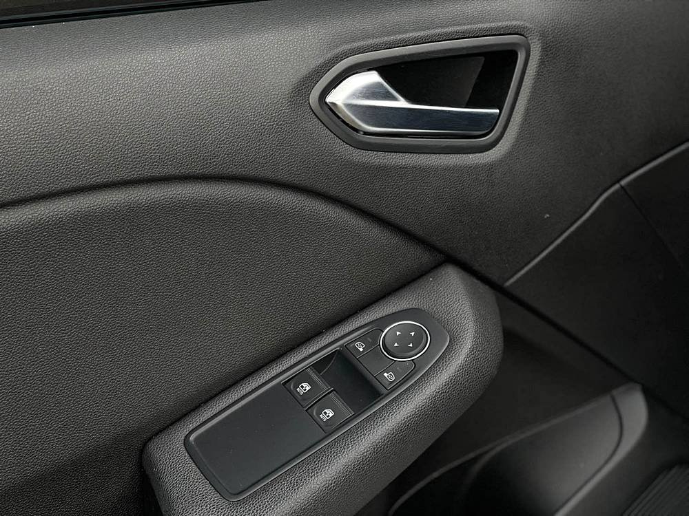 Renault Clio - Photo 18