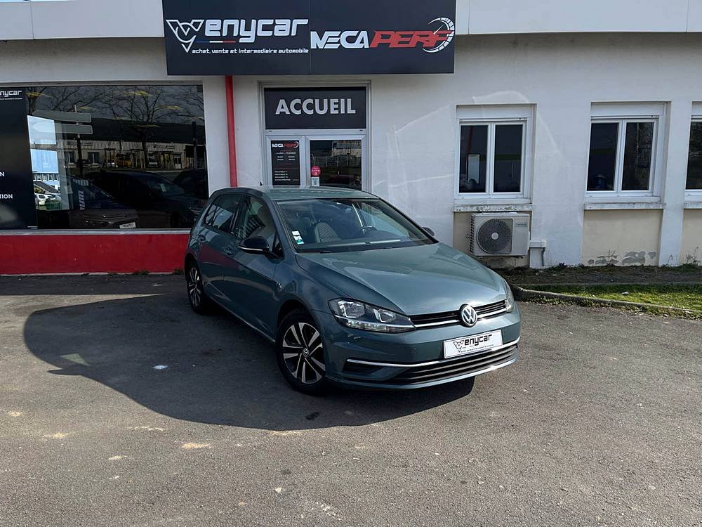 Volkswagen Golf - Photo 1
