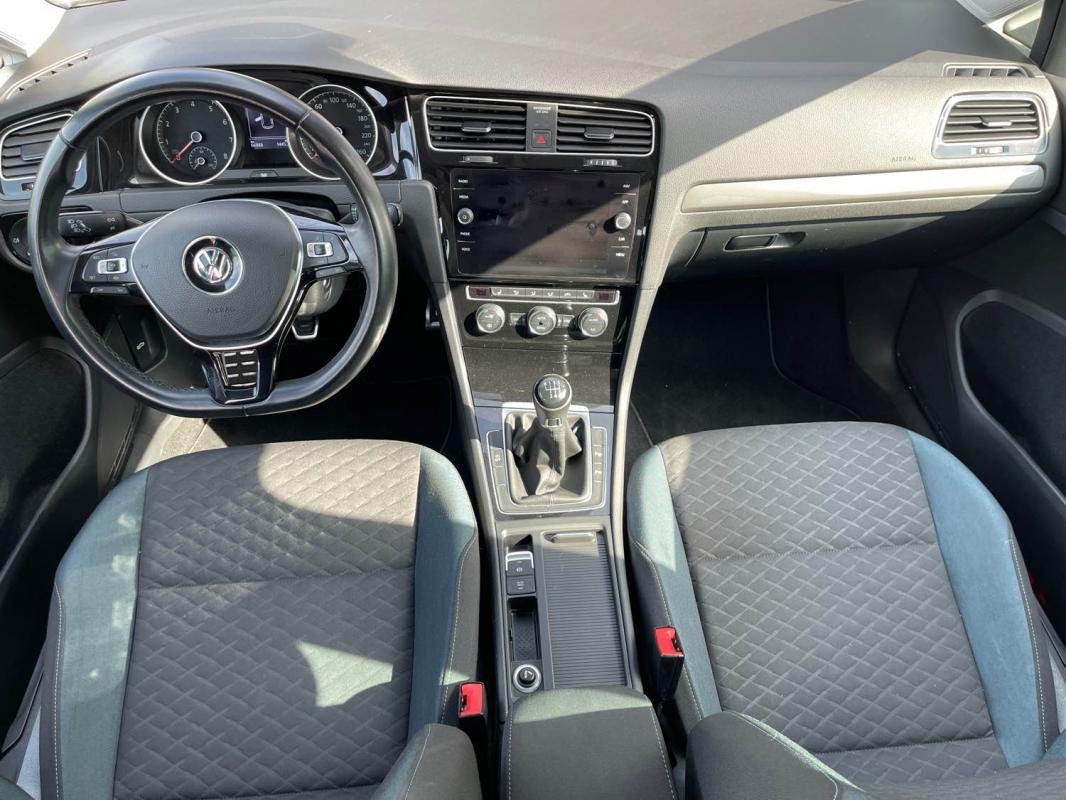 Volkswagen Golf - Photo 12