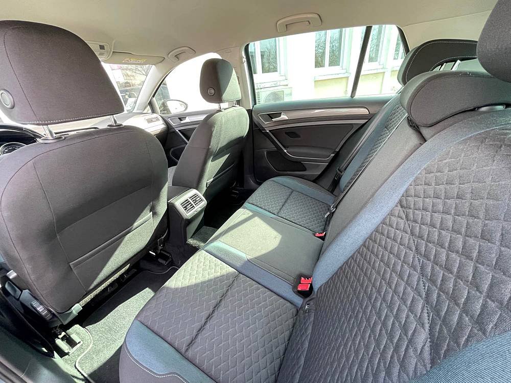 Volkswagen Golf - Photo 13