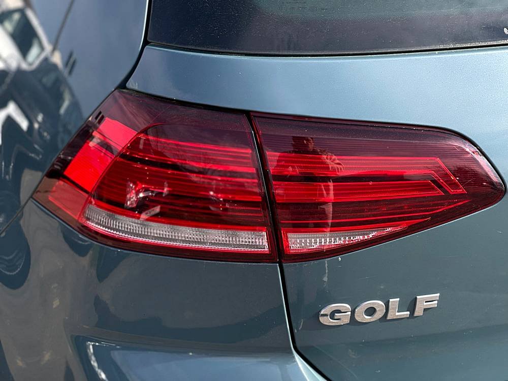 Volkswagen Golf - Photo 8