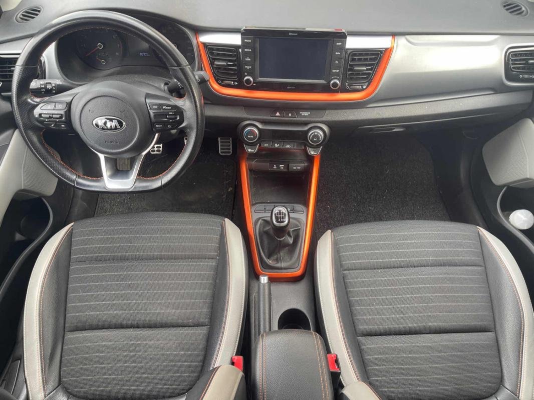 Kia Stonic - Photo 12