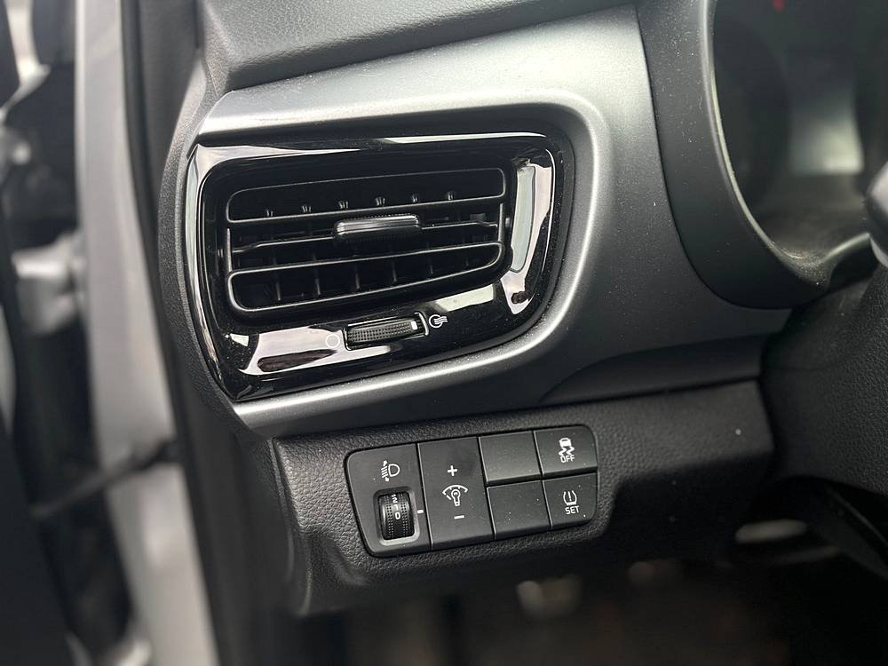 Kia Stonic - Photo 18
