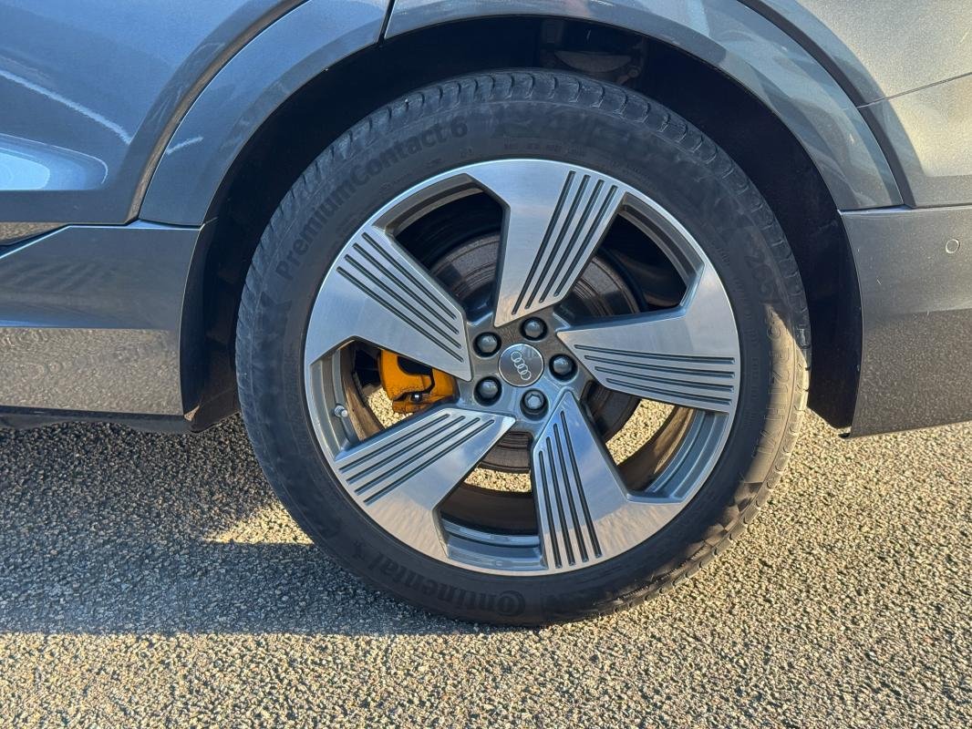 Audi e-tron - Photo 27