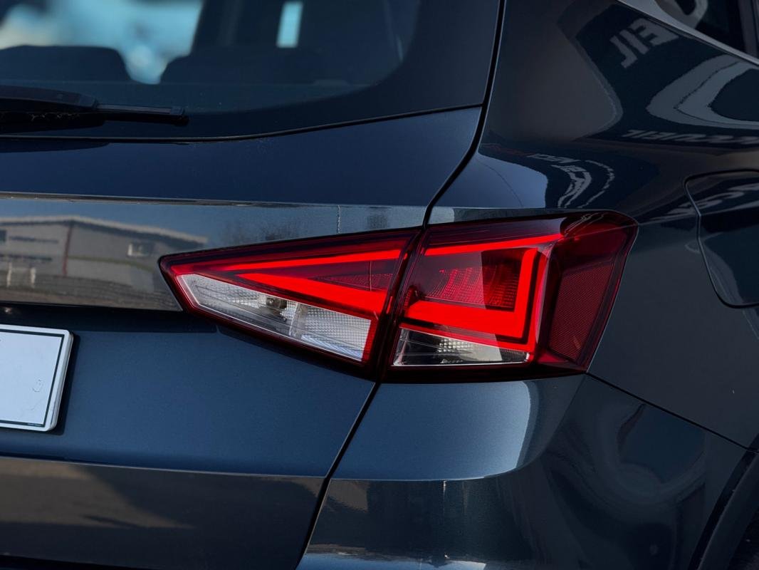 Seat Arona - Photo 8