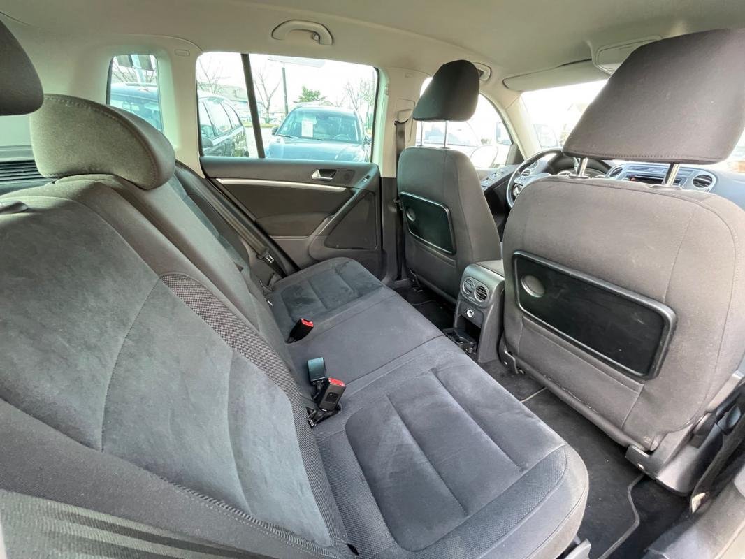 Volkswagen Tiguan - Photo 13