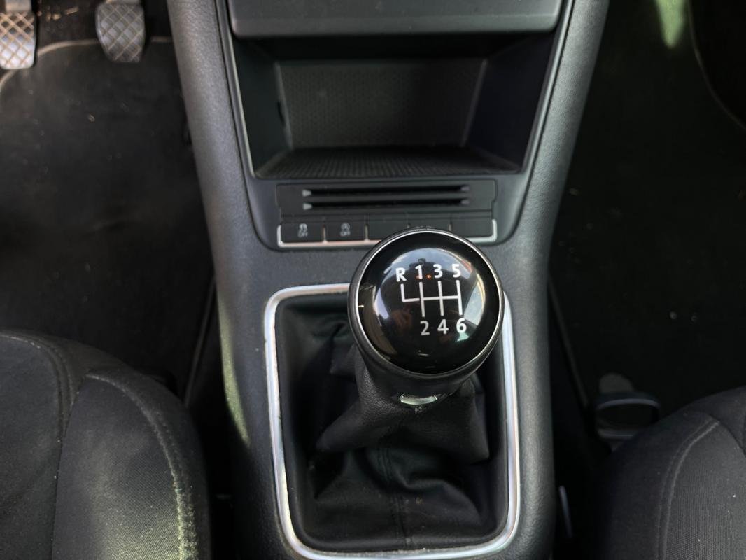 Volkswagen Tiguan - Photo 18