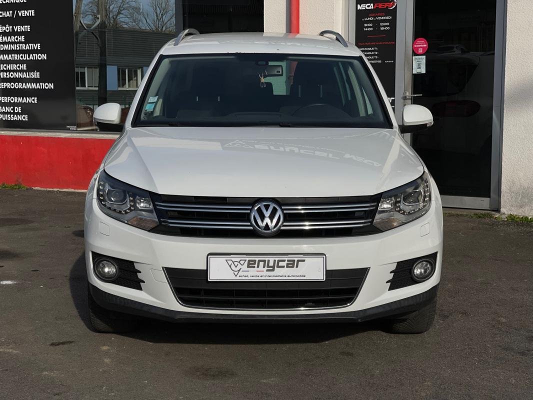 Volkswagen Tiguan - Photo 2