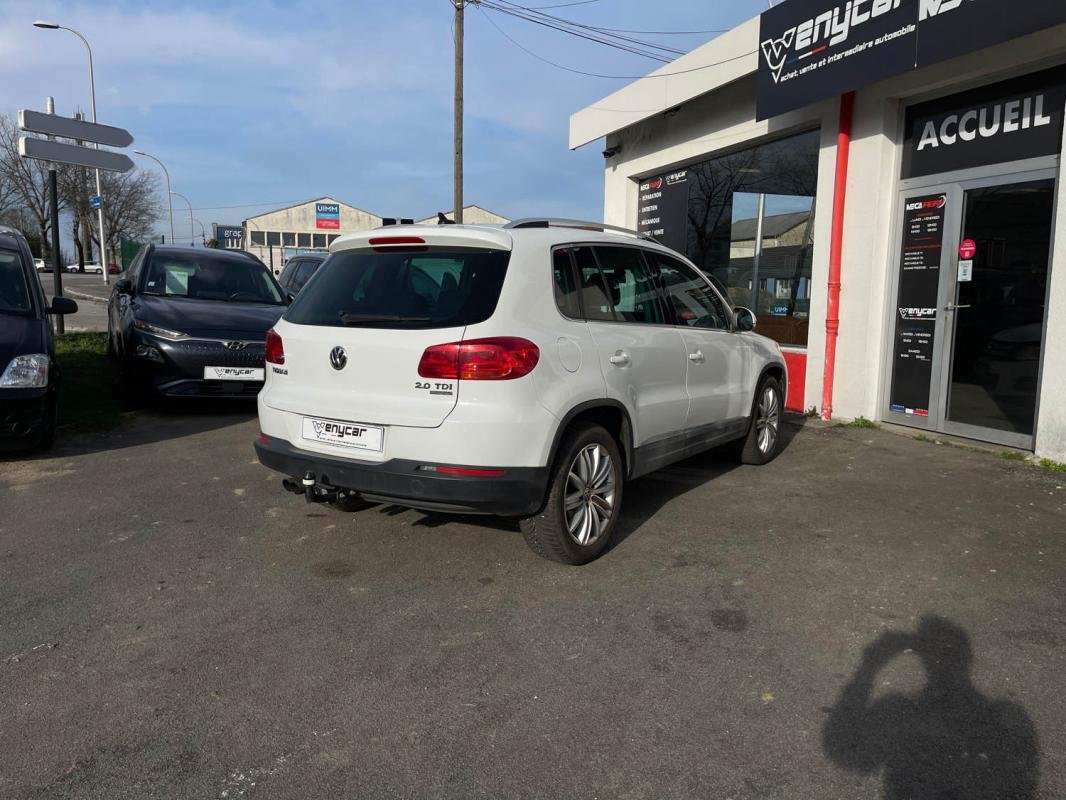 Volkswagen Tiguan - Photo 6