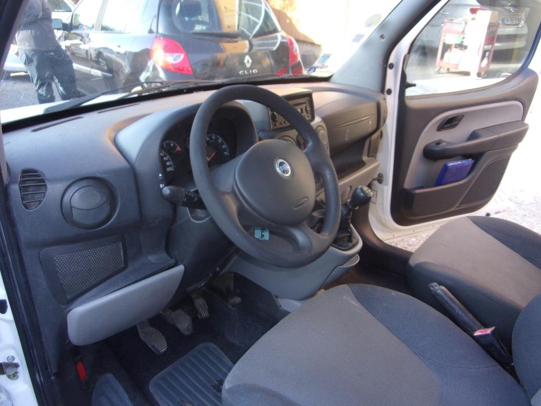 Fiat Doblo - Photo 12