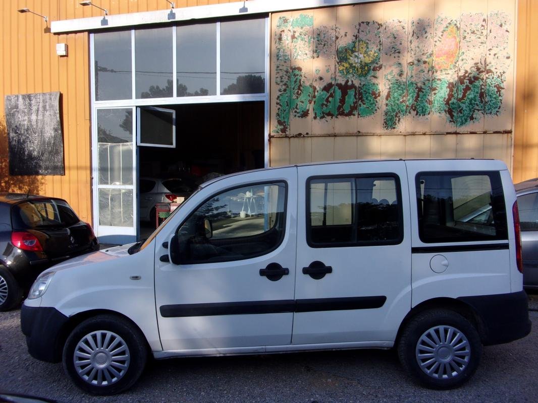Fiat Doblo - Photo 8