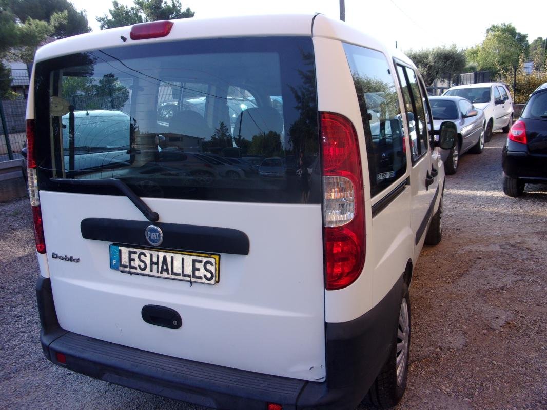 Fiat Doblo - Photo 9