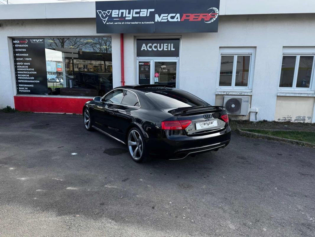 Audi RS5 Coupé - Photo 4