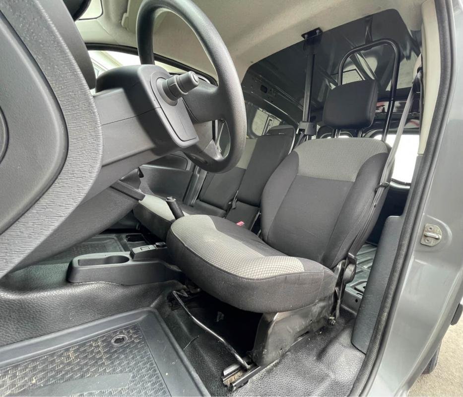 Renault Kangoo - Photo 11