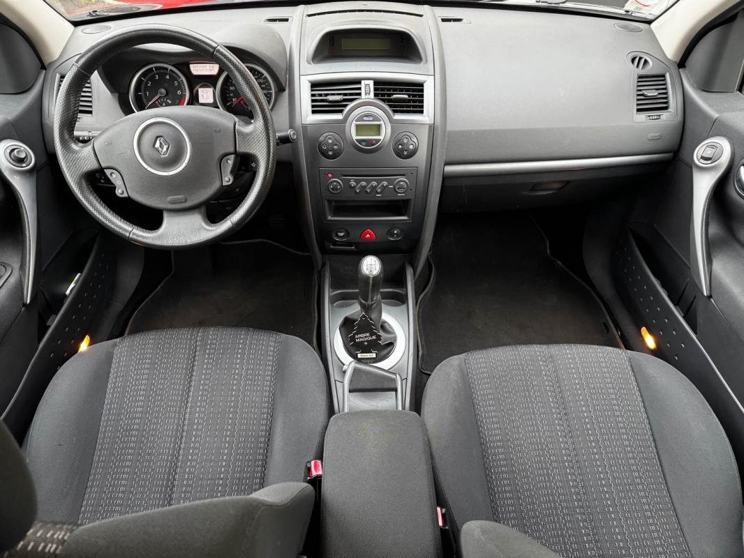 Renault Mégane - Photo 12