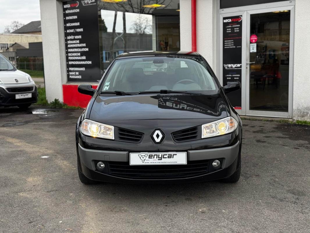 Renault Mégane - Photo 2