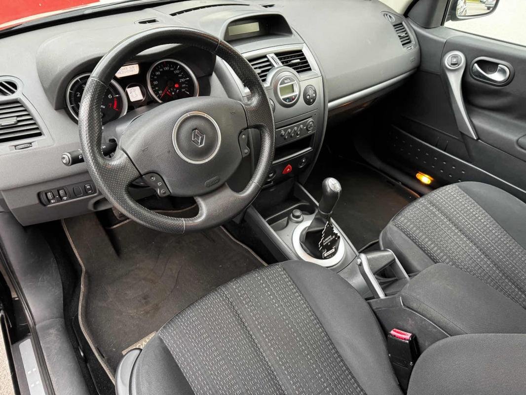 Renault Mégane - Photo 10