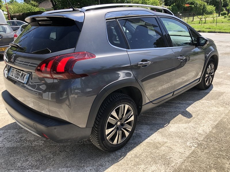 Peugeot 2008 - Photo 4