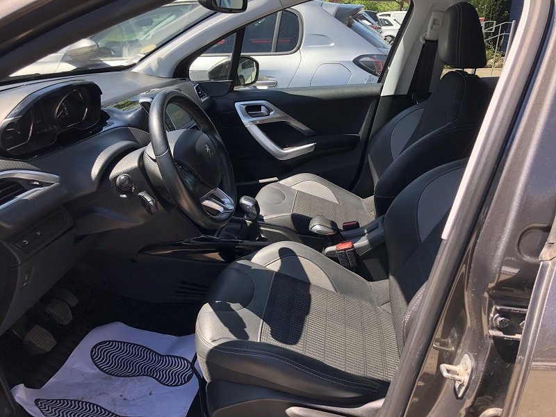 Peugeot 2008 - Photo 6