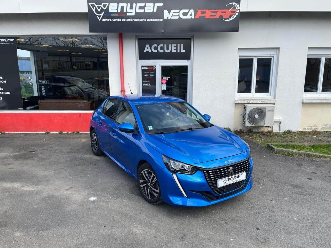Peugeot 208 - Photo 1