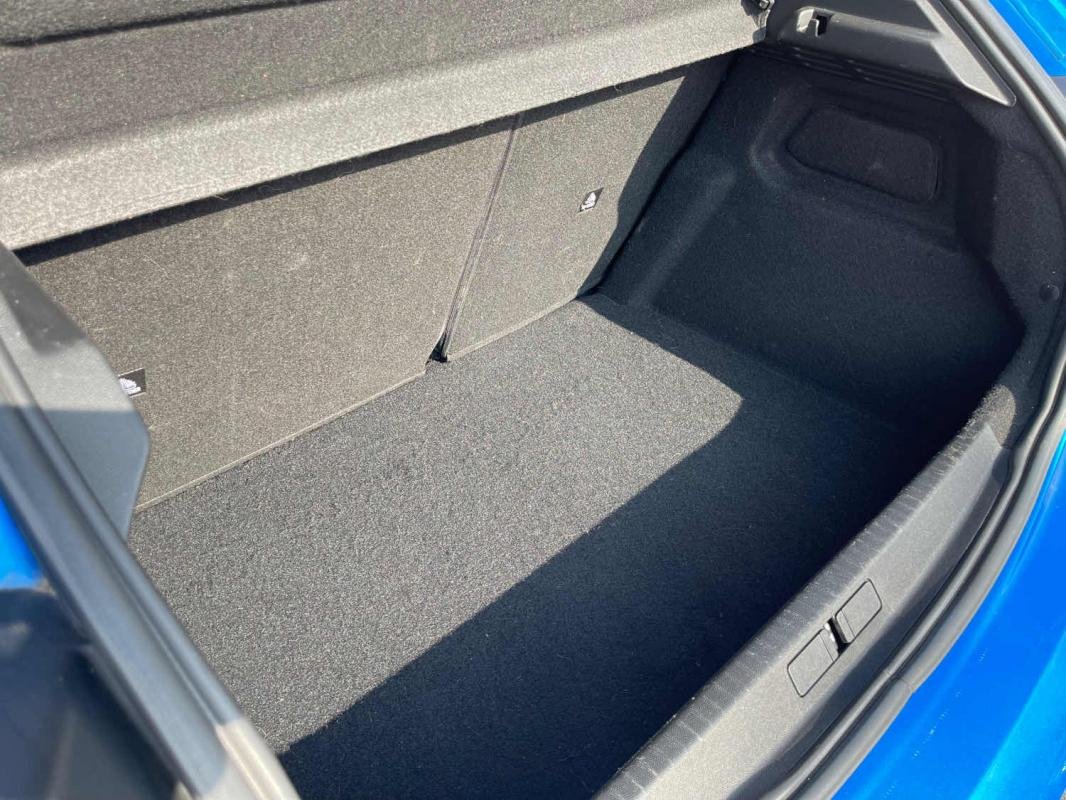 Peugeot 208 - Photo 20