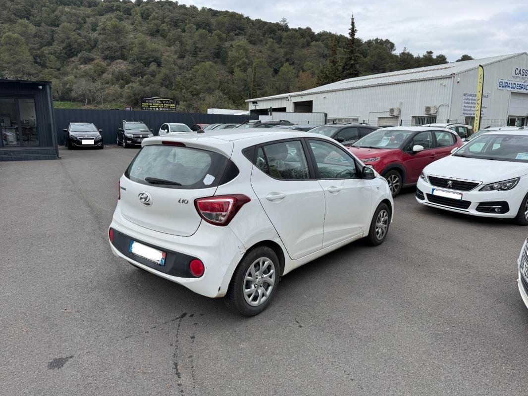 Hyundai i10 - Photo 2