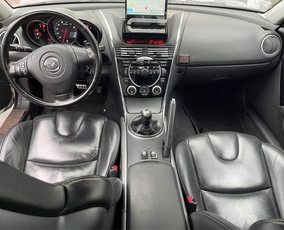 Mazda RX-8 - Photo 14