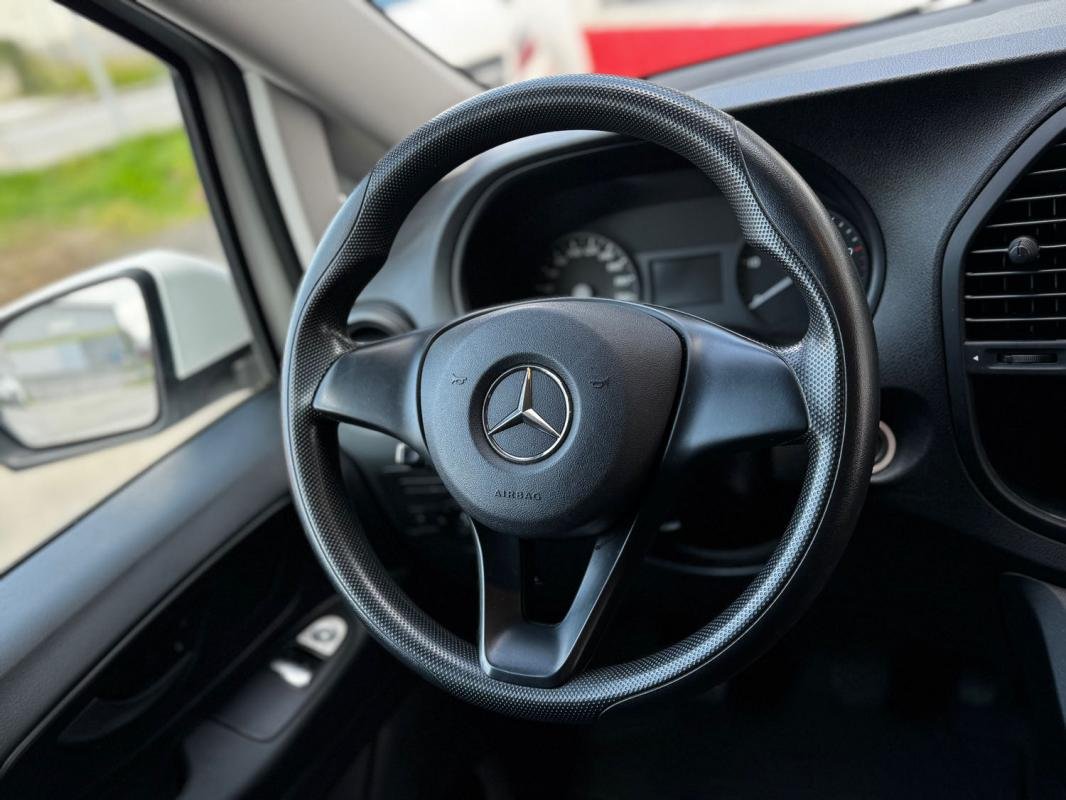 Mercedes Vito - Photo 11