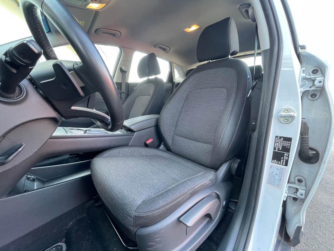 Hyundai Kona - Photo 11