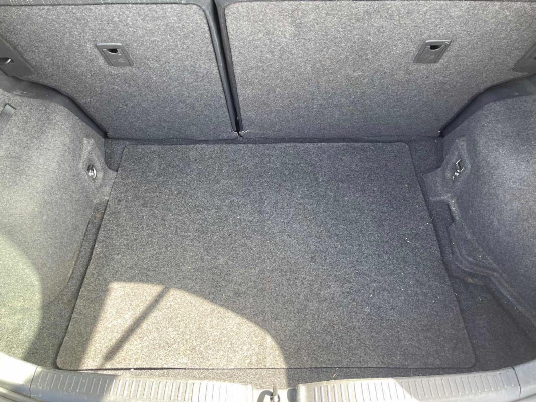 Toyota Auris - Photo 20