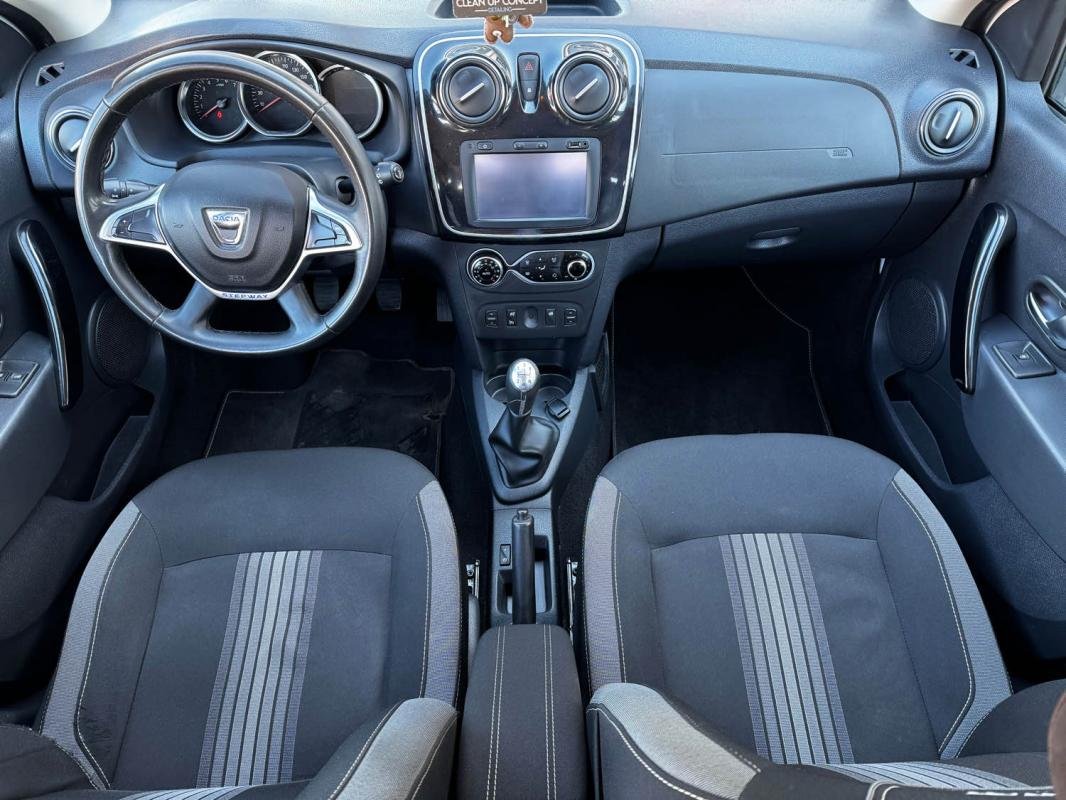 Dacia Sandero - Photo 13