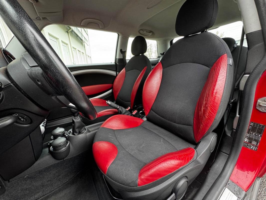 Mini Cooper - Photo 11