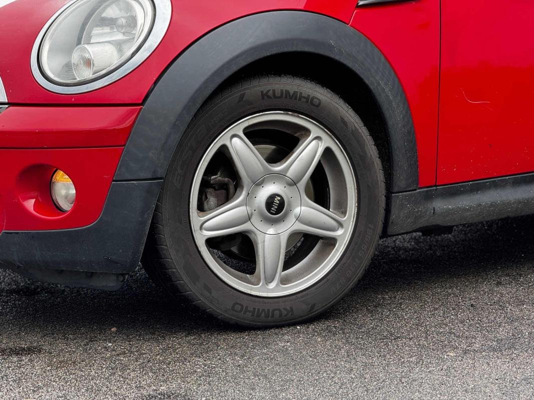 Mini Cooper - Photo 9
