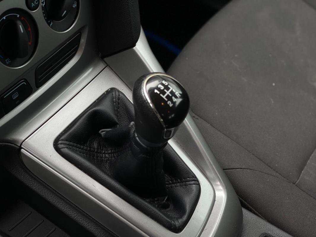 Ford Focus - Photo 17