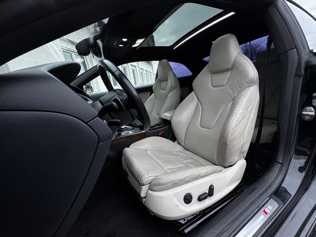 Audi S5 - Photo 10