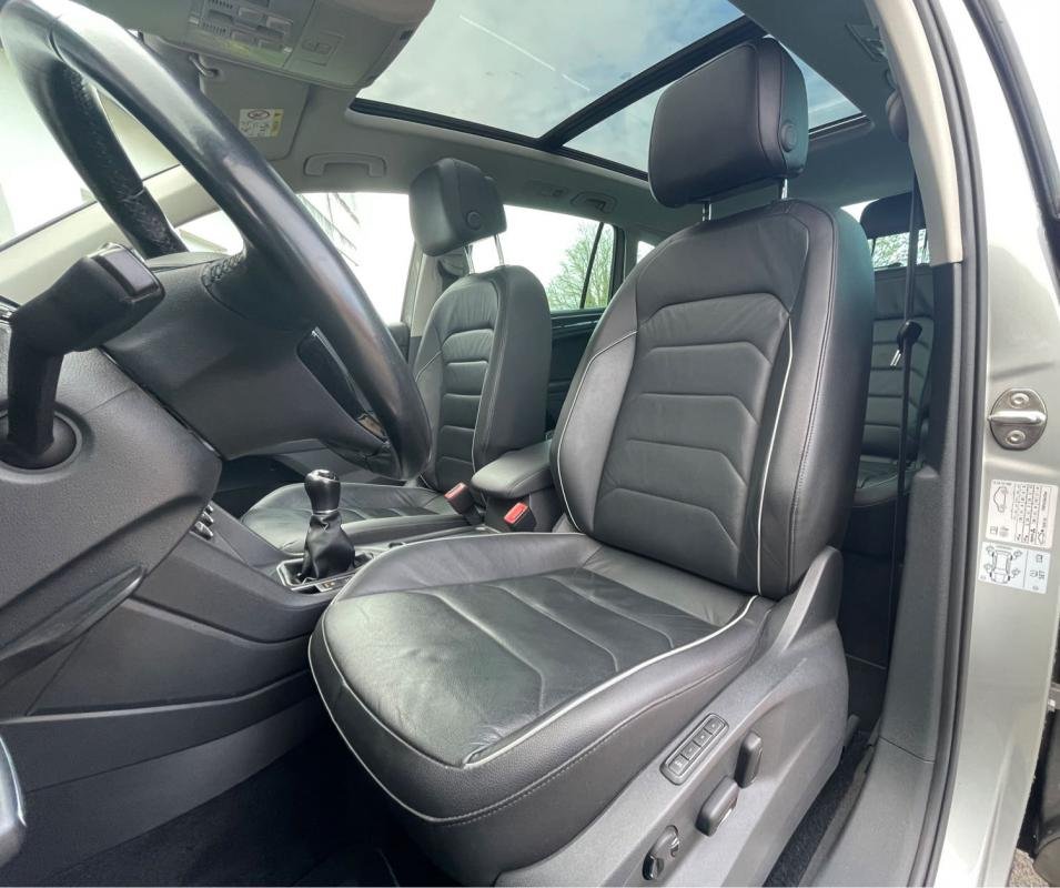 Volkswagen Tiguan - Photo 12